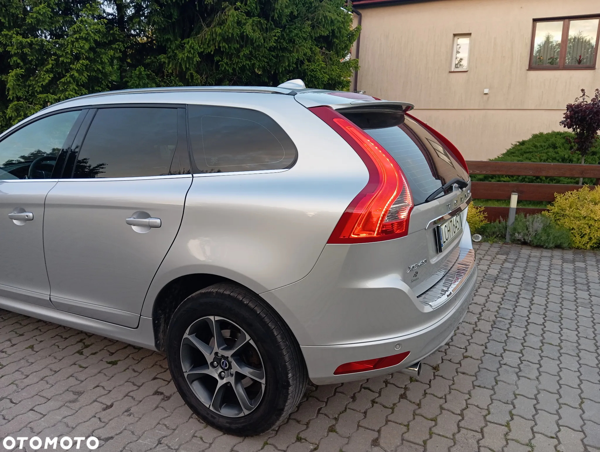 Volvo XC 60 - 2