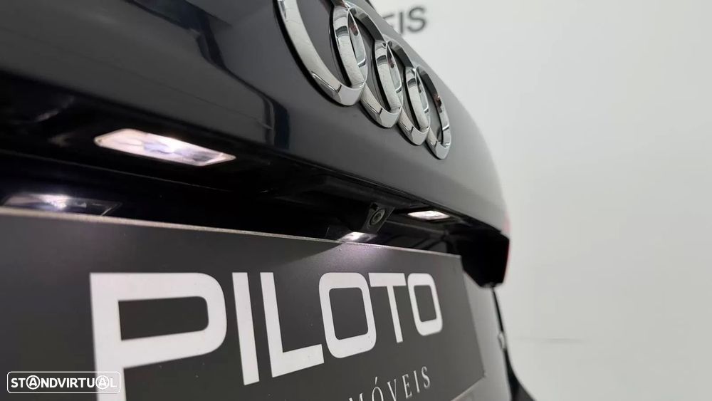 Audi A4 Avant 2.0 TDI Multitronic Business Line Sport - 13