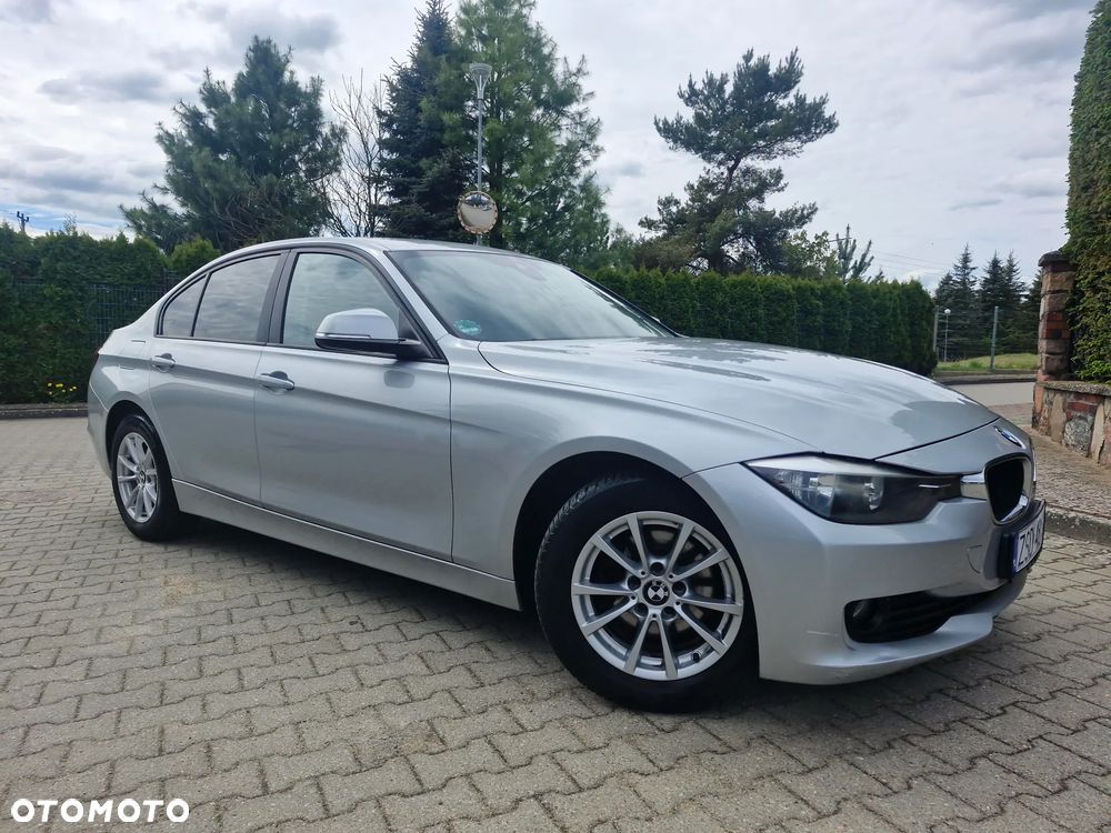 BMW Seria 3 316d M Sport - 5
