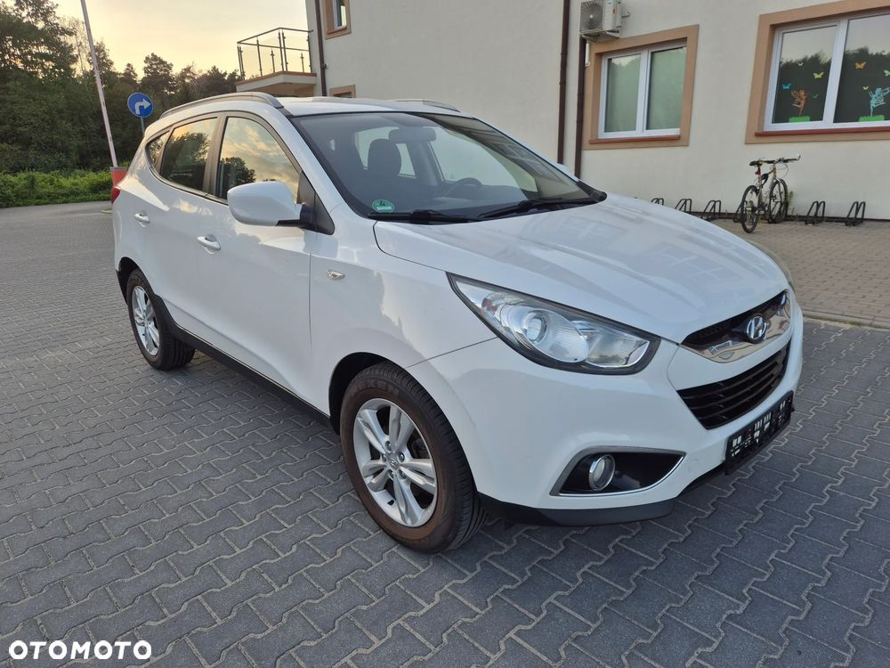 Hyundai ix35 1.6 2WD Fifa World Cup Edition - 10