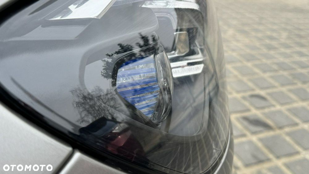Mercedes-Benz GLS - 26