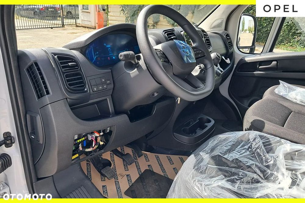 Opel Movano Heavy L4H3 2.2 140KM - 14