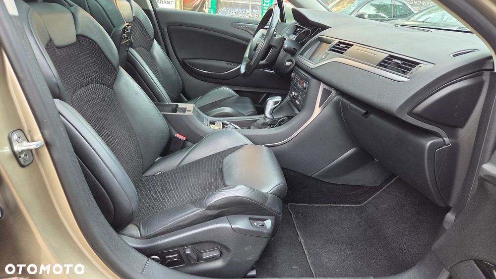 Citroën C5 2.0 16V Exclusive - 5