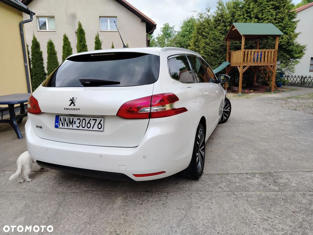 Peugeot 308 1.5 BlueHDi Allure S&S EAT8 - 5