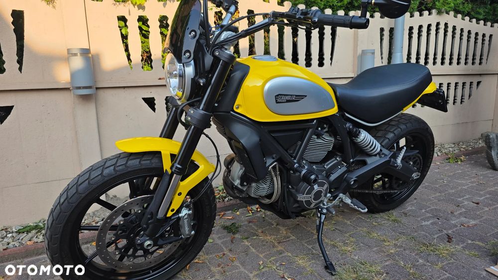 Ducati Scrambler - 19
