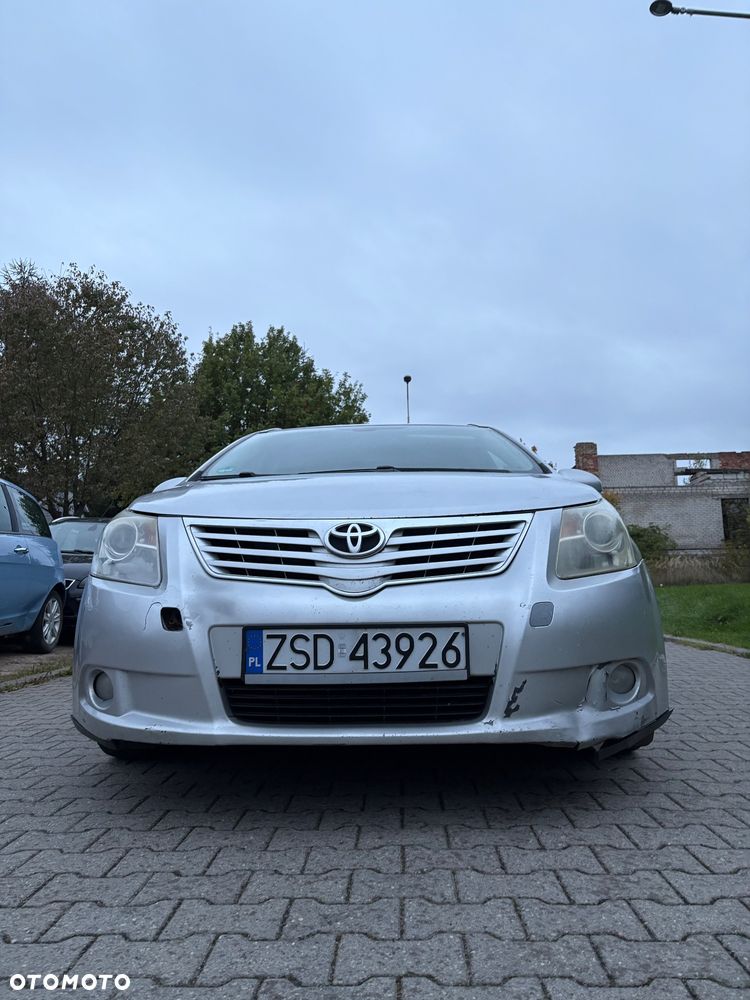 Toyota Avensis - 3