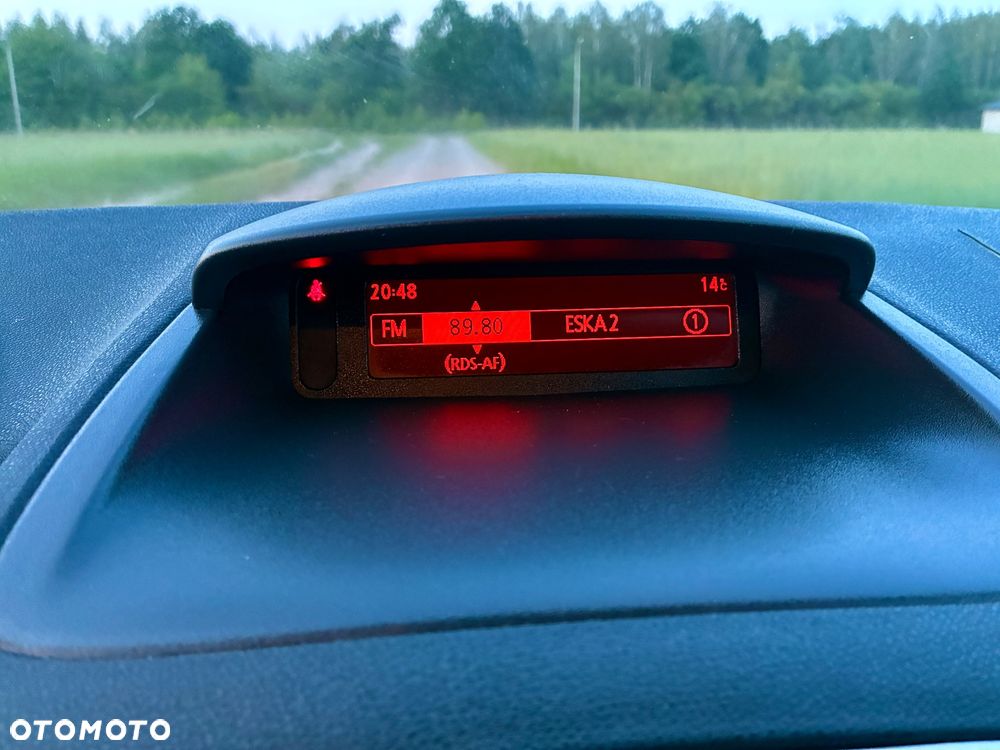 Renault Clio - 31