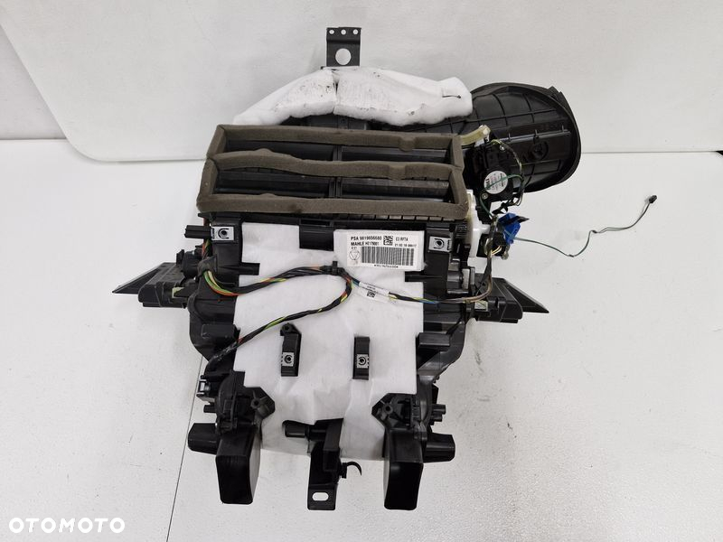 CITROEN C4 CACTUS LIFT NAGRZEWNICA OBUDOWA DMUCHAWA SILNICZKI EU 9819656680 - 12