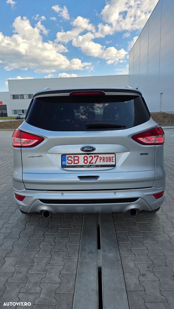 Ford Kuga 1.5 EcoBoost 2x4 Titanium - 11