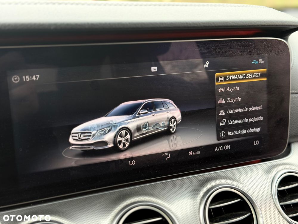 Mercedes-Benz Klasa E 220 d 4Matic 9G-TRONIC AMG Line - 17