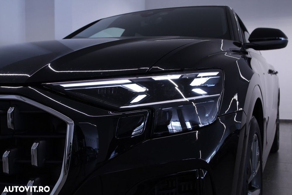 Audi Q8 - 9