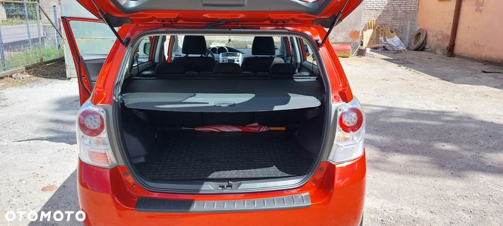 Toyota Verso 1.8 Edition - 13