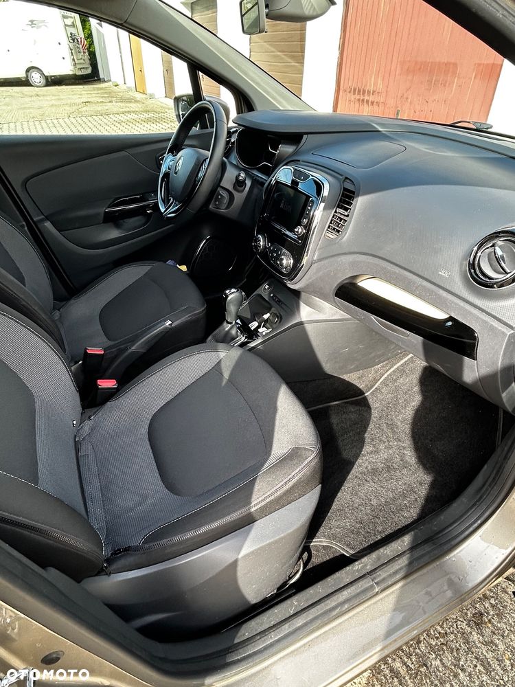 Renault Captur - 15