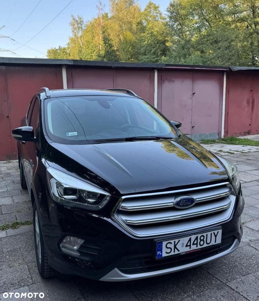 Ford Kuga 1.5 TDCi 2x4 Business Edition - 2