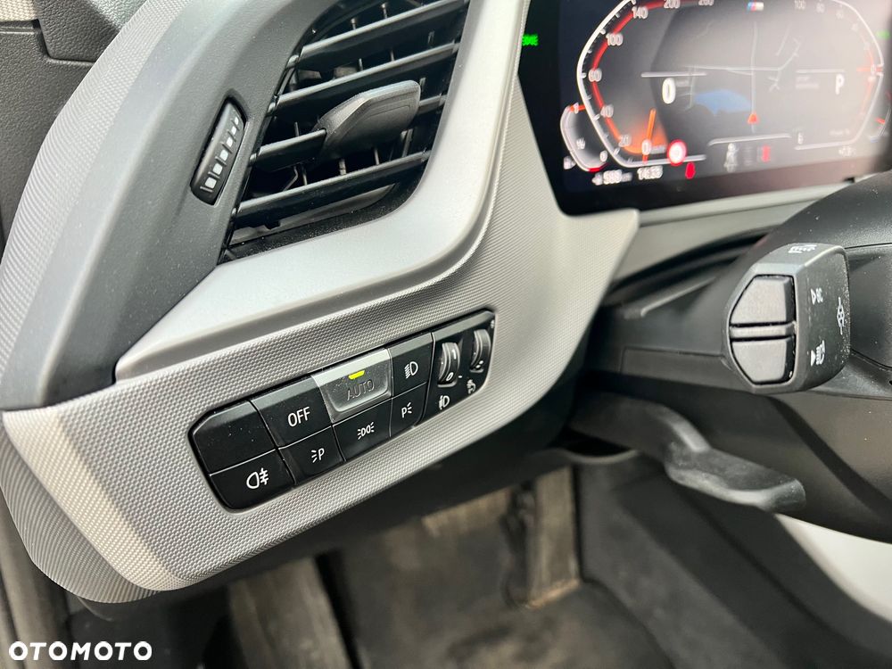 BMW Seria 1 118i Advantage - 22