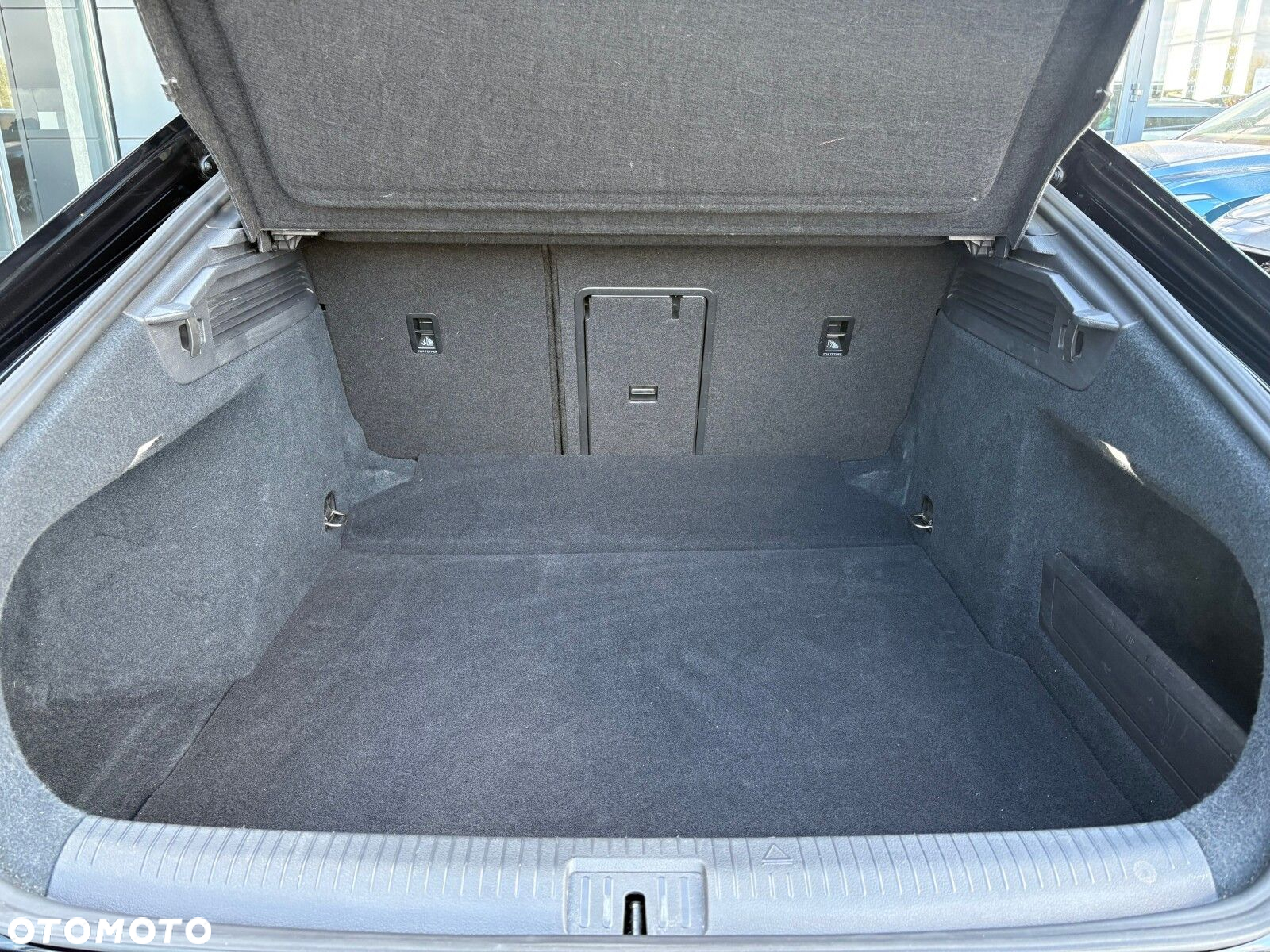 Volkswagen Arteon 2.0 TSI R-Line DSG - 20