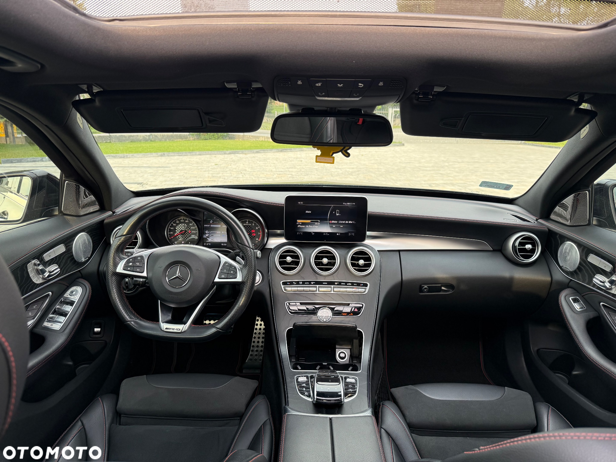 Mercedes-Benz Klasa C AMG 43 4-Matic - 23