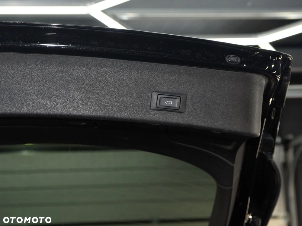 Audi A4 Avant - 11
