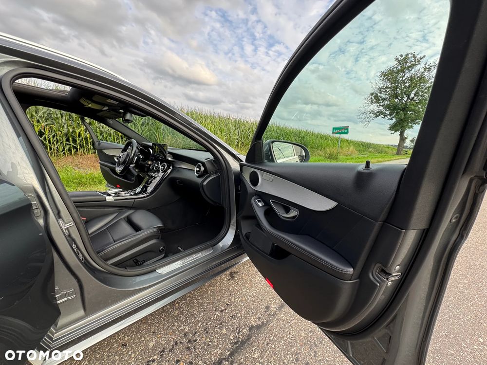 Mercedes-Benz Klasa C 220 d 9G-TRONIC - 21