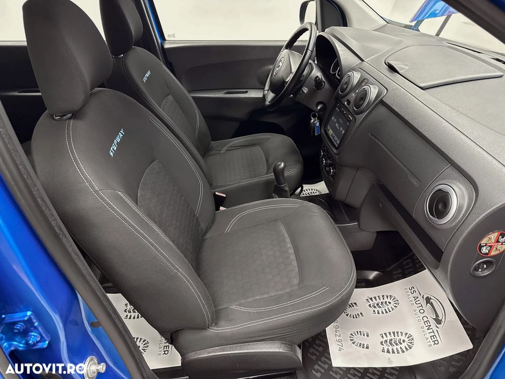 Dacia Lodgy TCe 115 Stepway - 15