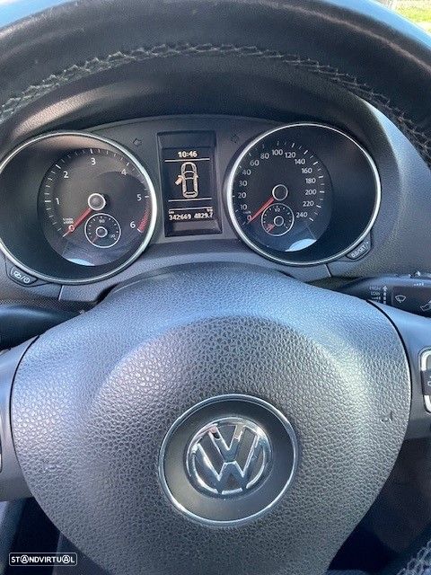 VW Golf 1.6 TDi Confortline - 8