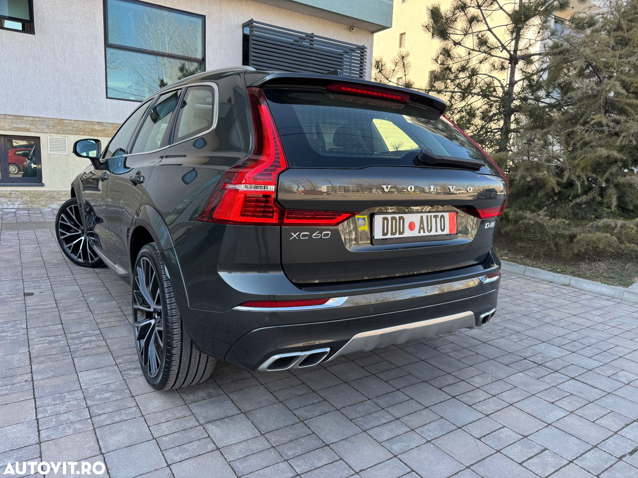 Volvo XC 60 D4 AWD Geartronic Inscription - 22