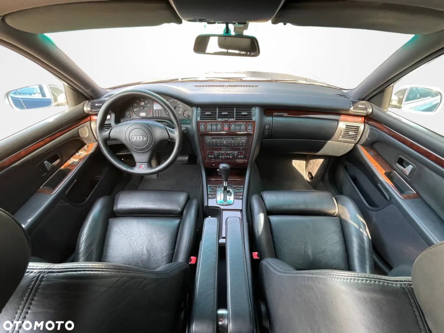 Audi S8 4.2 Quattro Tiptronic - 11