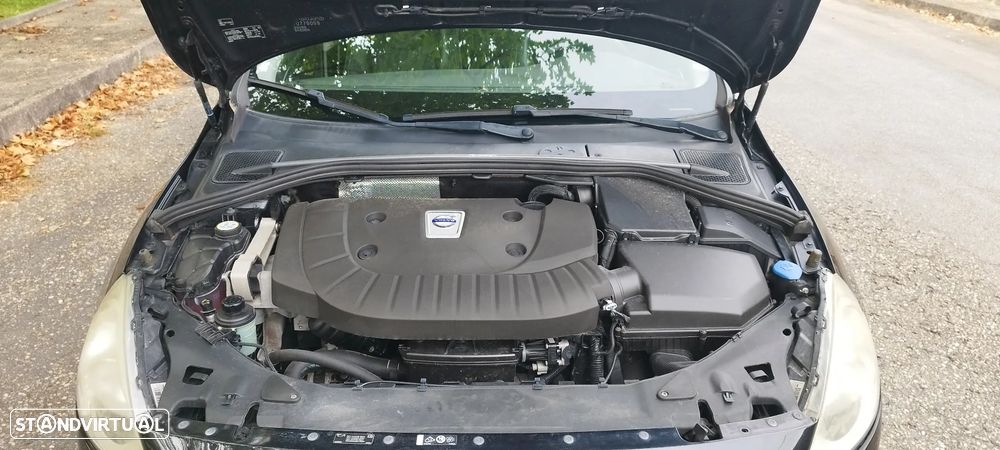 Volvo V60 2.0 D3 R-Design Momentum - 13