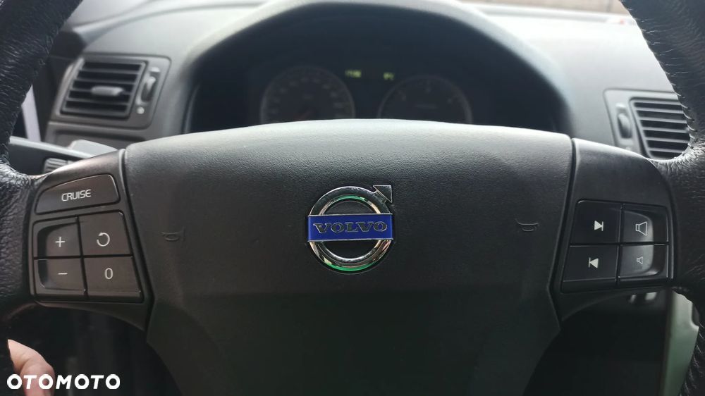Volvo V50 2.0D Momentum - 23