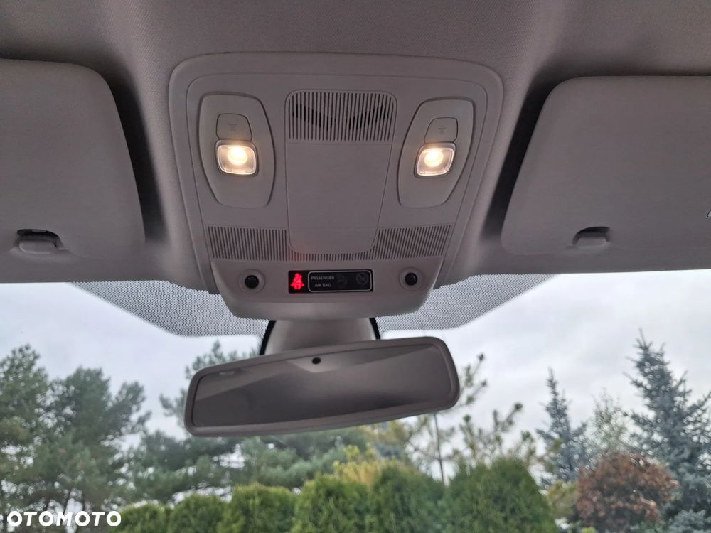 Renault Megane 1.5 Blue dCi Intens EDC - 19