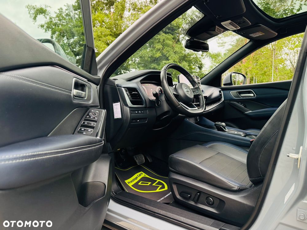 Nissan Qashqai 1.3 DIG-T Tekna DCT - 27