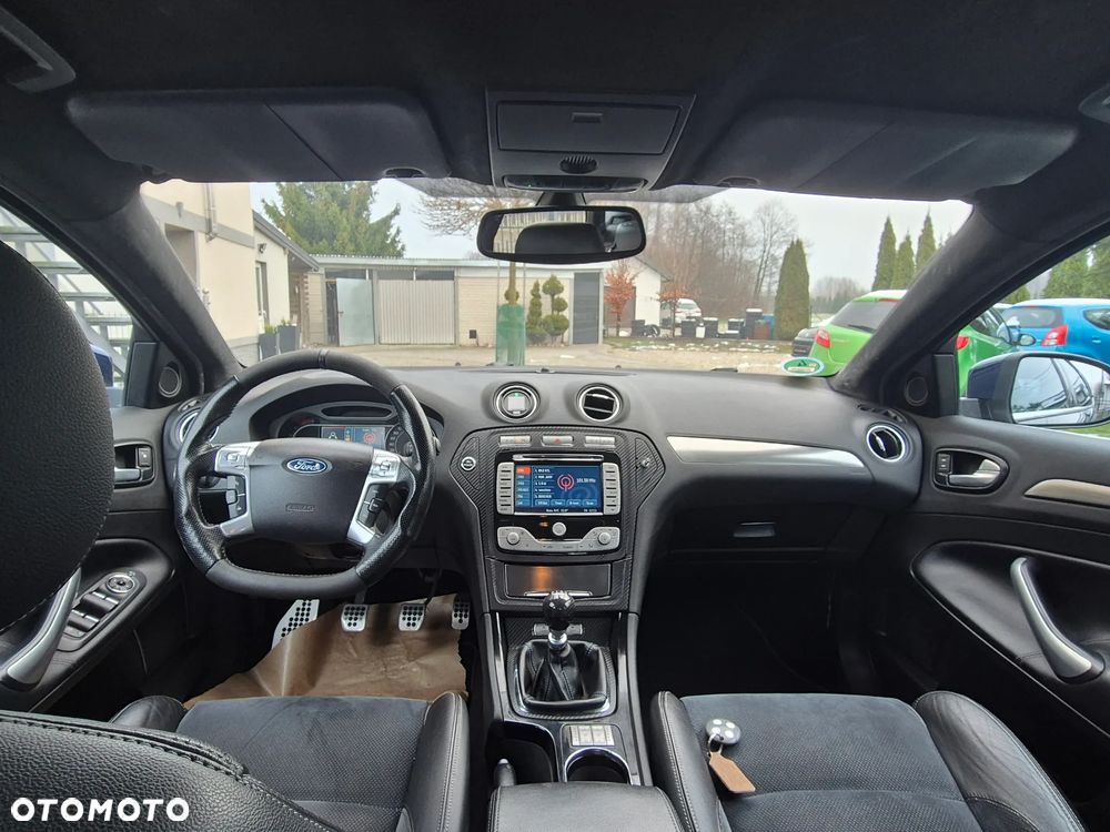 Ford Mondeo 2.5 Black Magic - 18