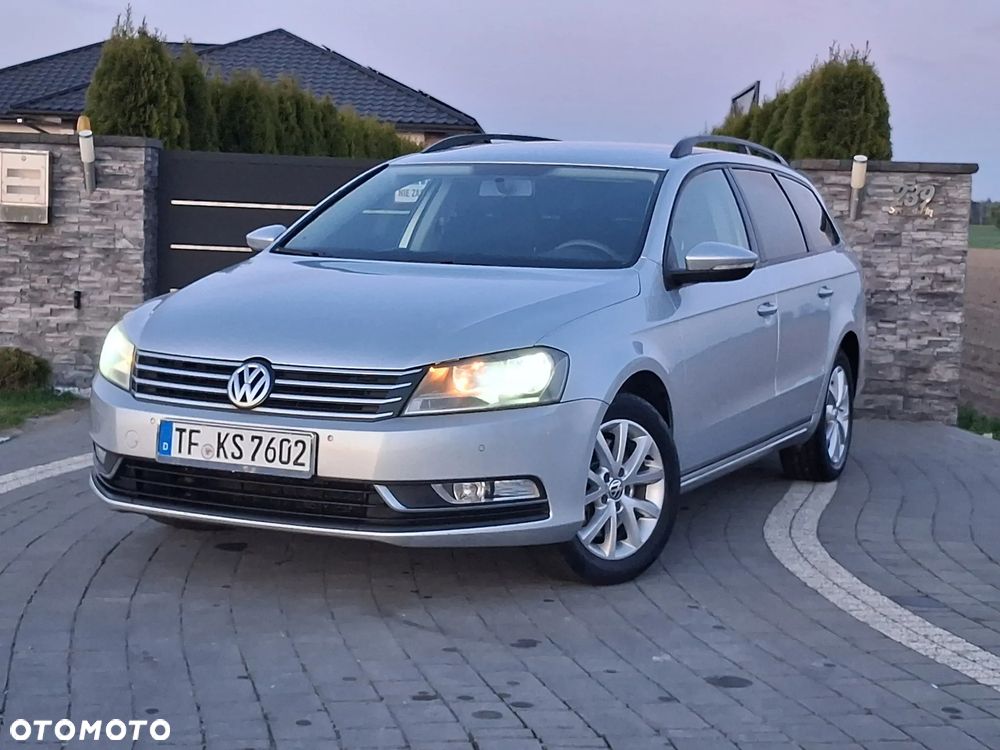 Volkswagen Passat 2.0 Blue TDI SCR Exclusive - 12