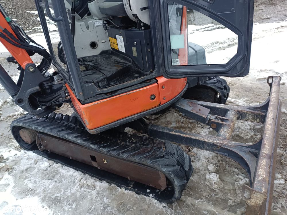 Hitachi ZX38 - 7