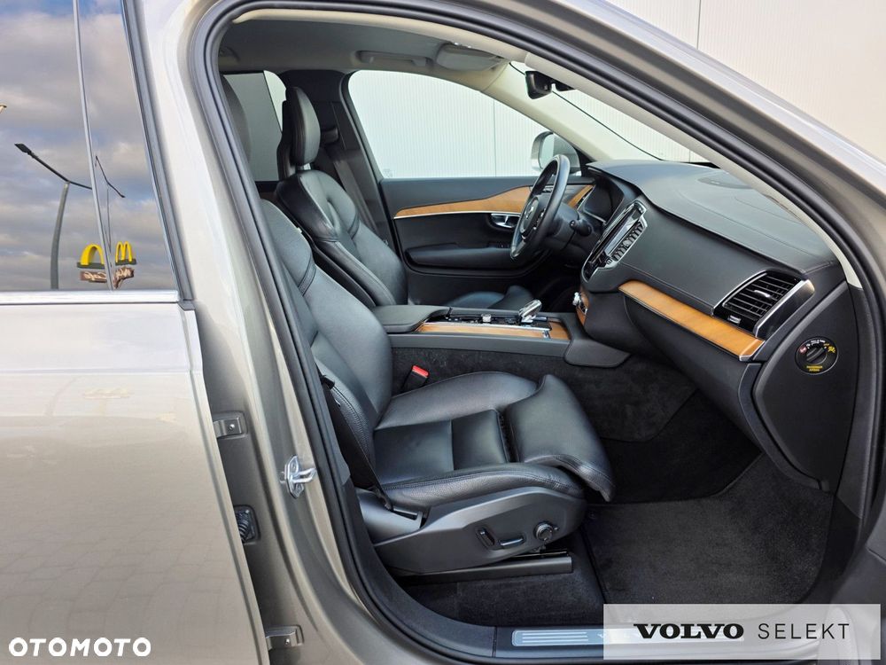 Volvo XC 90 - 15