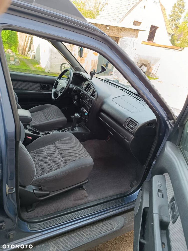 Nissan Pathfinder 3.5 V6 - 7