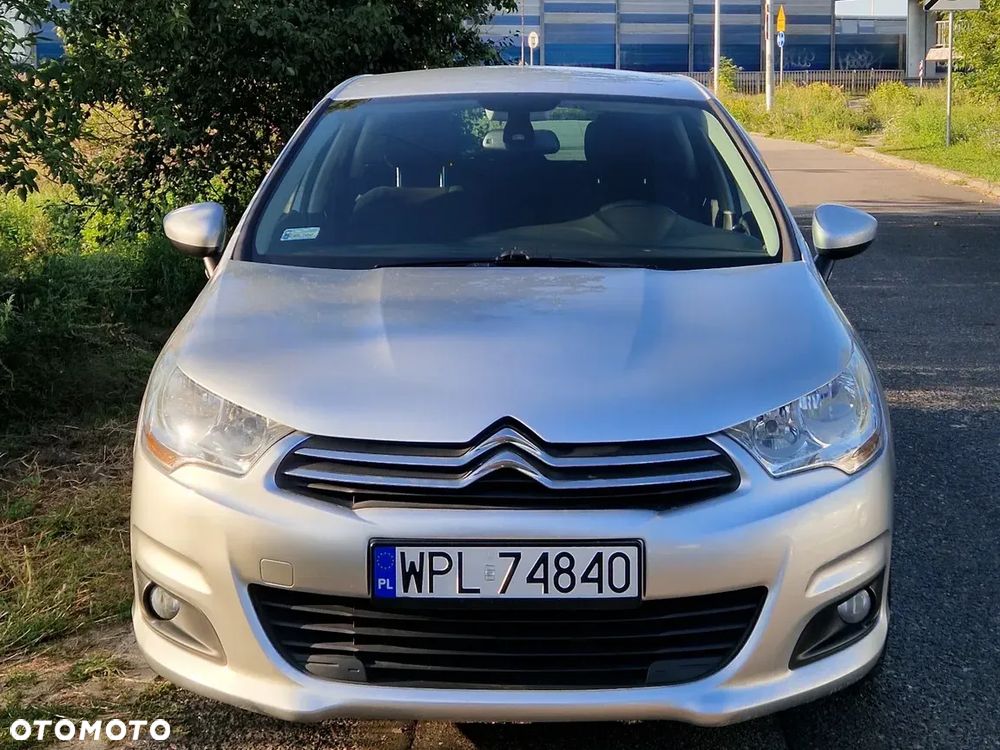 Citroen C4 2015 photo 2