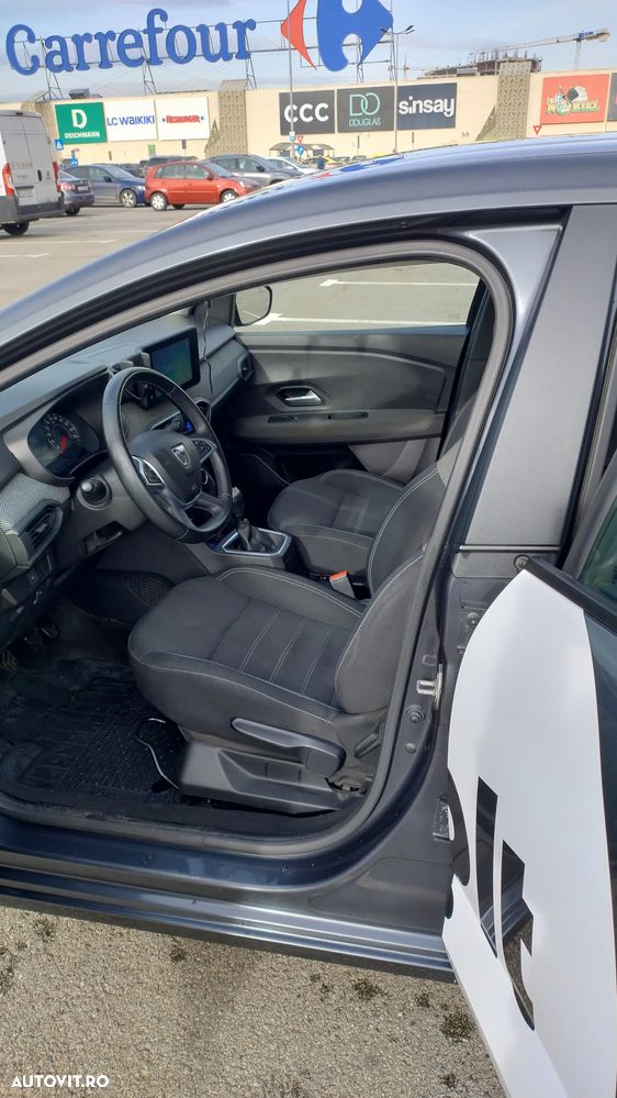 Dacia Logan TCe 90 MT6 Prestige - 10