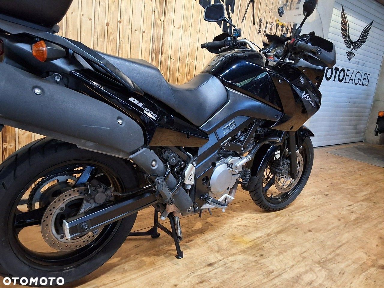 Suzuki DL - 4