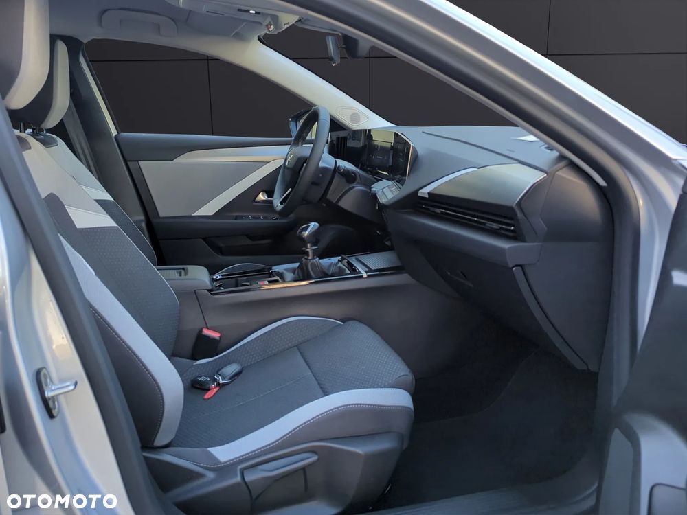 Opel Astra 1.2 T Elegance S&S - 16
