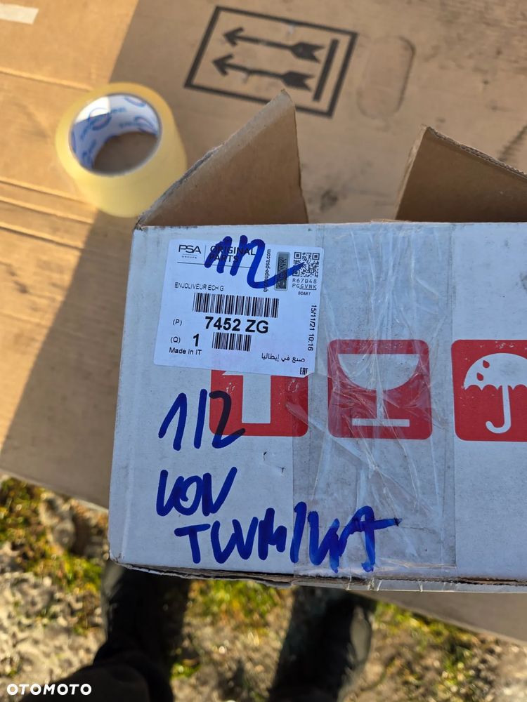 Lewa Końcówka Wydechu Citroën C5 II X7 Kombi 7452ZG 9686046080 lewa Końcówka układu wydechowego - 9