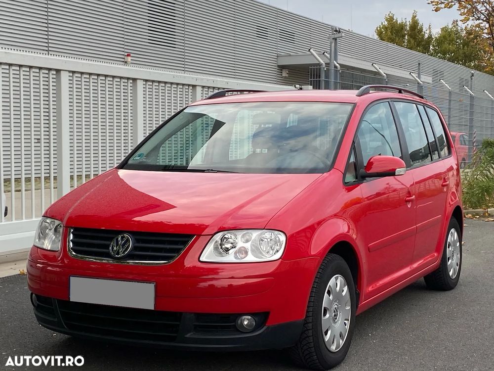 Volkswagen Touran - 3