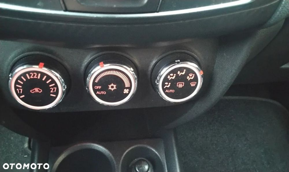 Mitsubishi ASX 1.6 2WD Intense - 12
