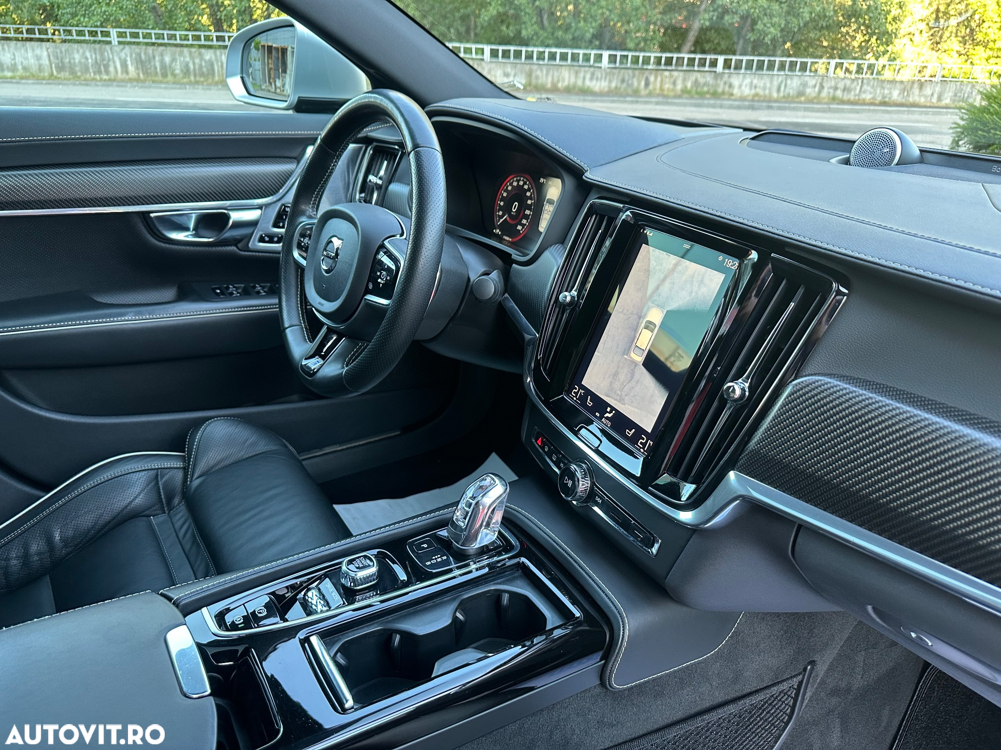 Volvo S90 T8 Twin Engine AWD Geartronic R Design - 12