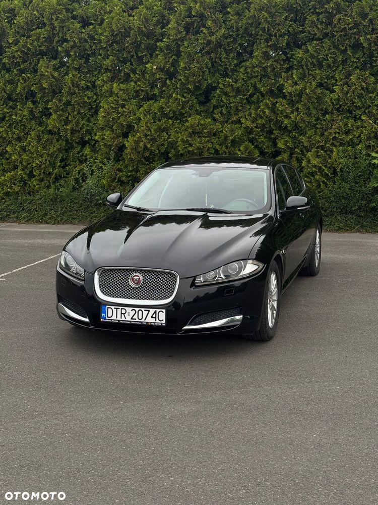 Jaguar XF 2.0 T Luxury - 3