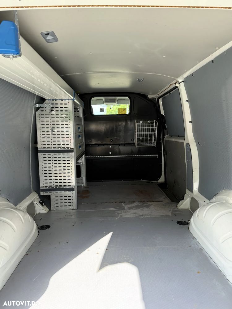 Volkswagen transporter - 10