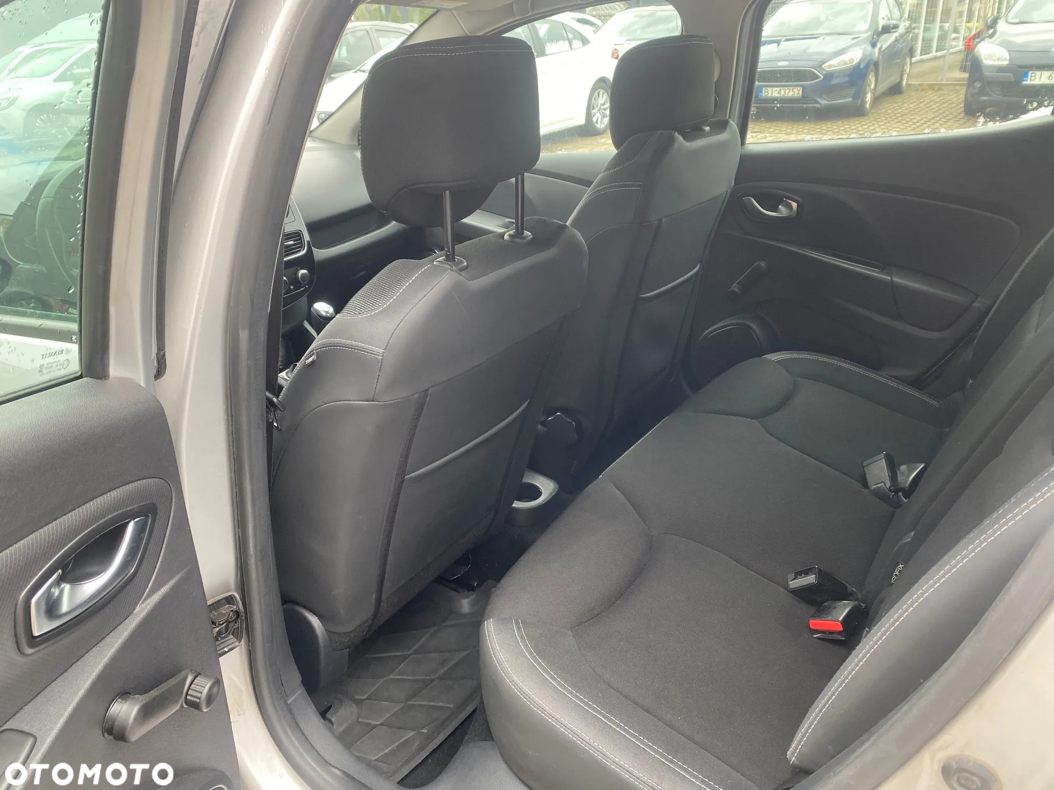 Renault Clio - 7