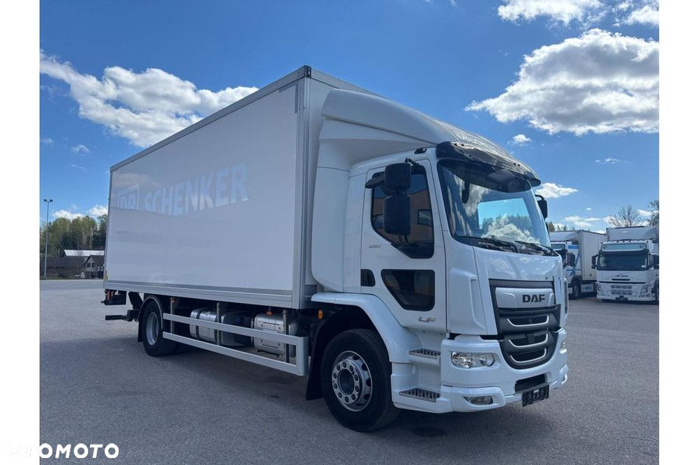 DAF LF 290 4x2 EURO6 + SIDE OPENING + VERY LOW MILEAGE! - 5