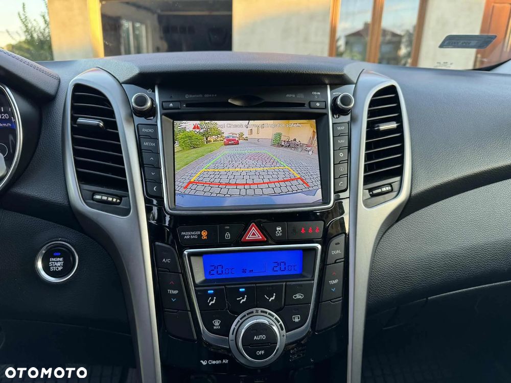 Hyundai i30 - 22