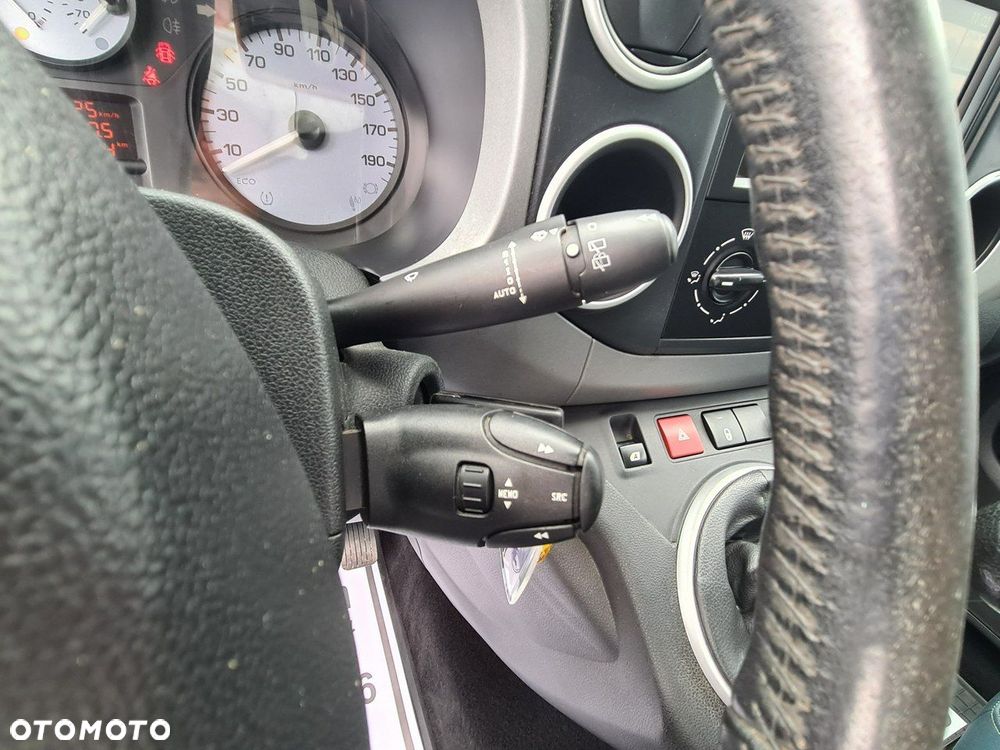 Citroën Berlingo Multispace BlueHDi 120 S&S SHINE - 19